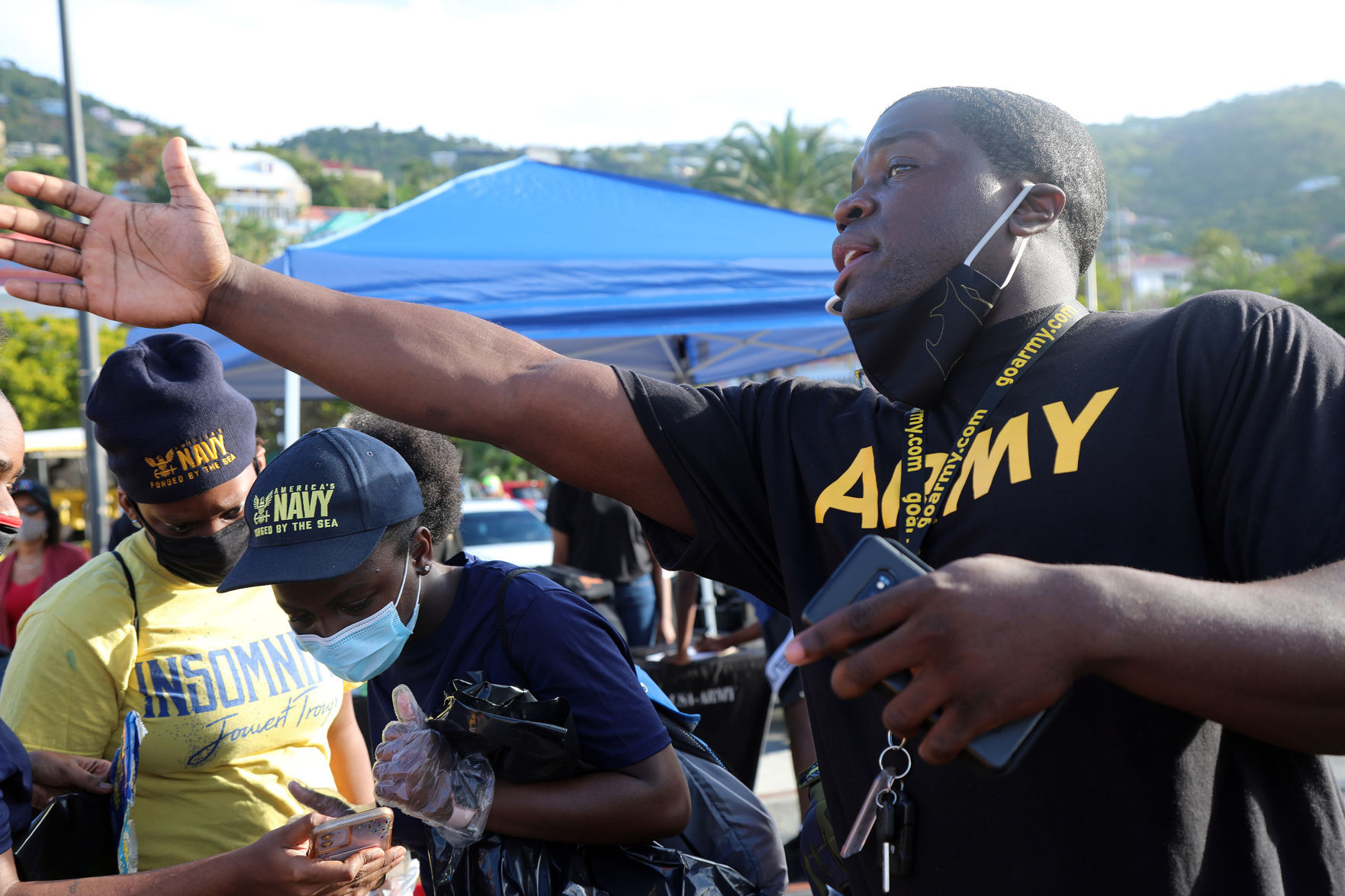 Residents clean up downtown Charlotte Amalie